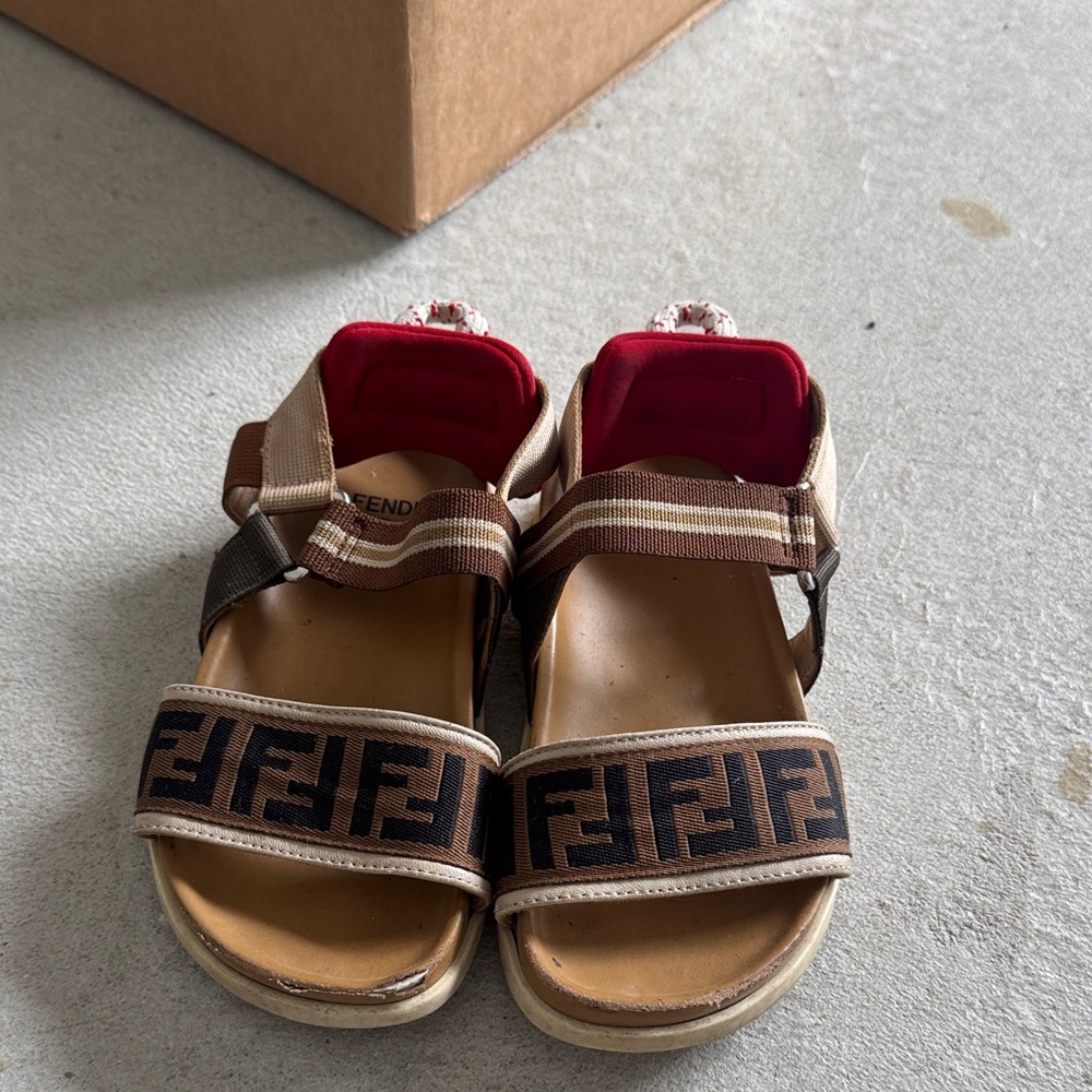 Fendi Kids Tan and Black Logo Sandals